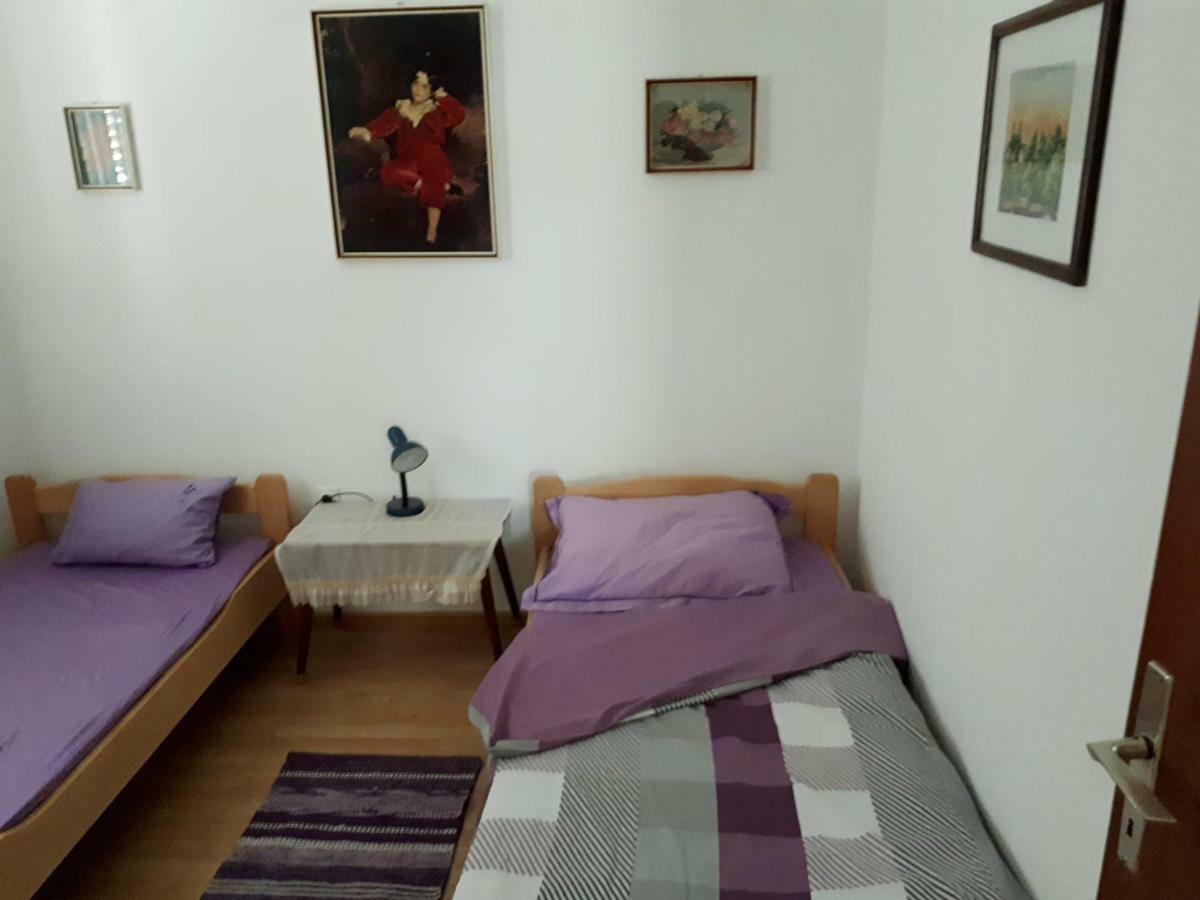 Apartman Fox Пировац Экстерьер фото